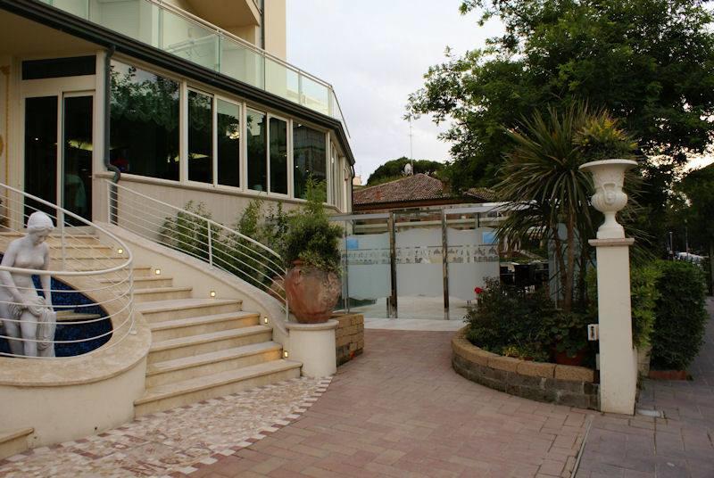 Hotel Lady Mary Milano Marittima Luaran gambar