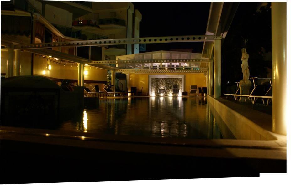 Hotel Lady Mary Milano Marittima Luaran gambar